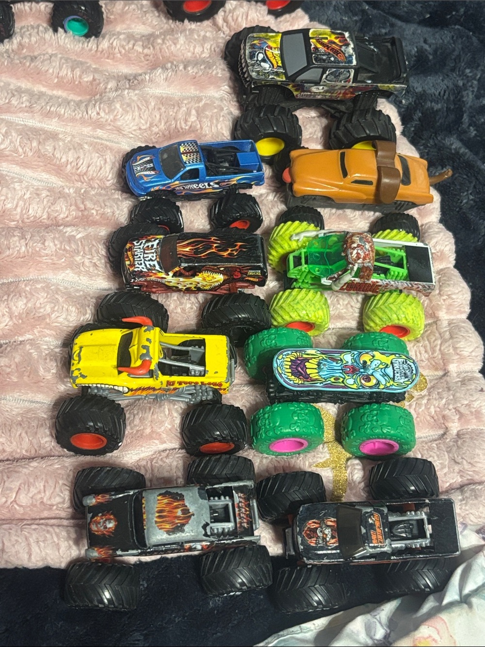 9 pc Lot MONSTER Trucks